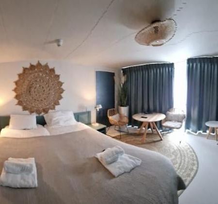 סחורל Hotel Liberte מראה חיצוני תמונה