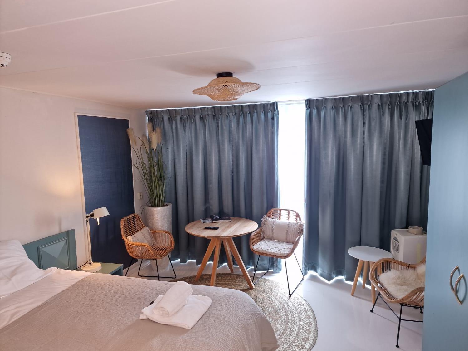 סחורל Hotel Liberte מראה חיצוני תמונה